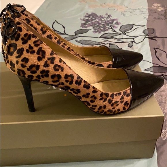 Stylish Cheetah pumps - Picture 4 of 4